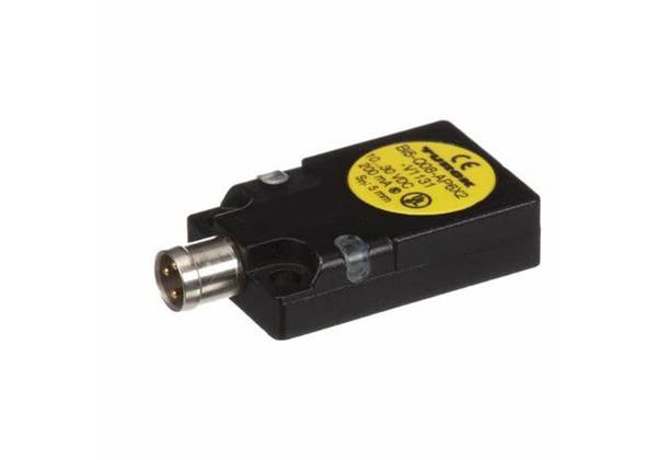 Индуктивный датчик Turck / Турк BI5-Q08-AP6X2-V1131