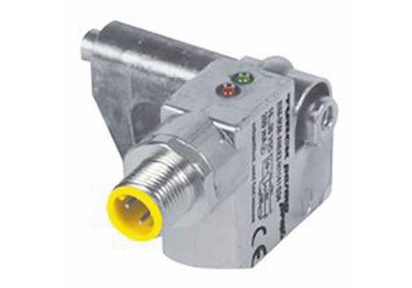 Магнитный датчик положения Turck / Турк BIM-IKM-AZ3X2-B3131 W/KLI3