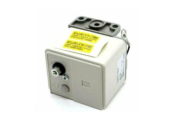 IS3010-02L5-P PRESSURE SWITCH, IS300