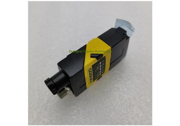 Считыватель штрих-кодов COGNEX DM262X-1540-P DataMan 260