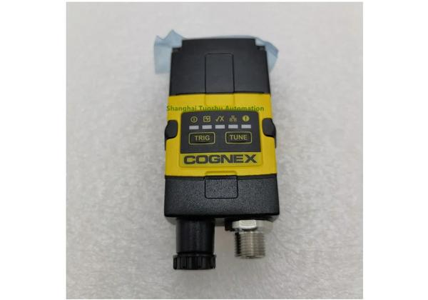 Считыватель штрих-кодов COGNEX DM262X-1540-P DataMan 260